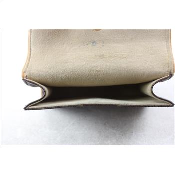 Designer Louis Vuitton Pouch - Doublechecked By Entrupy