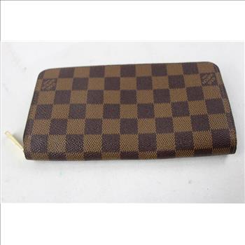 Designer Louis Vuitton Wallet - Doublechecked By Entrupy