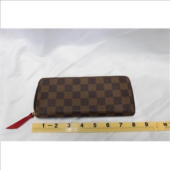 Designer Louis Vuitton Wallet - Doublechecked By Entrupy