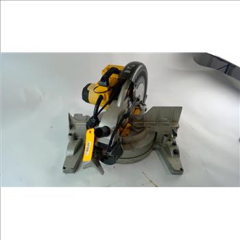 DeWalt 10'' Compound Miter Saw