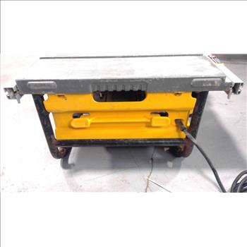 DeWalt 10'' Table Saw