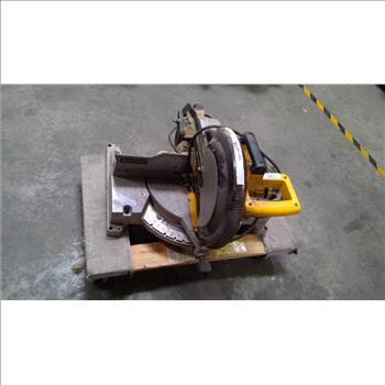 Dewalt 12