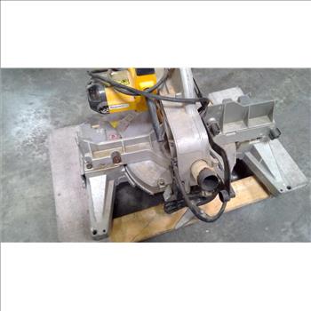 Dewalt 12