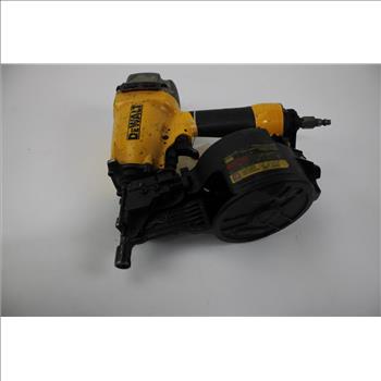 Dewalt 15 Degree Coil Siding And Fencing Nailer