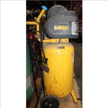 Dewalt 15 Gal. Portable Air Compressor 200 Psi
