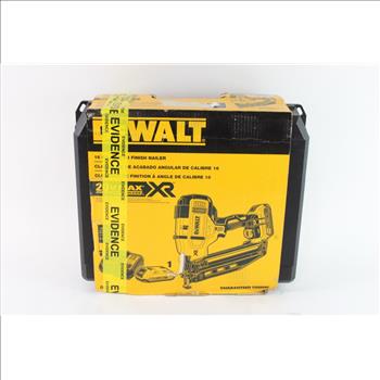 DeWalt 16 Gauge Angled Finish Nailer Kit