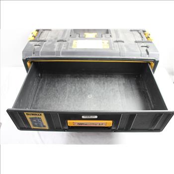 Dewalt 2 Tough System 2.0 Tool Box