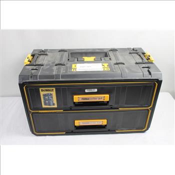 Dewalt 2 Tough System 2.0 Tool Box