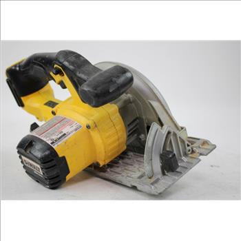 Dewalt 20V Cordless Sidewinder Style Circular Saw