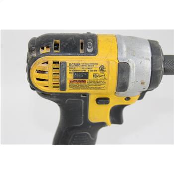 DeWalt 20v Max XR Lithium Ion DCF885 With Battery