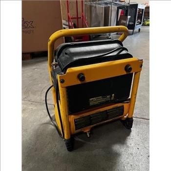 DeWalt 2.5 Gallon Air Compressor