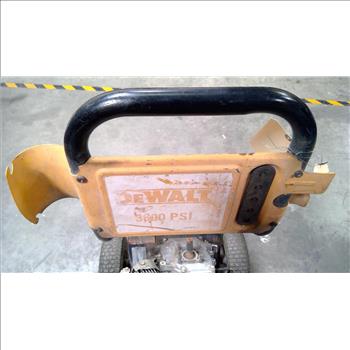 Dewalt 3600 PSI 2.5 GPM Professional Pressure Washer