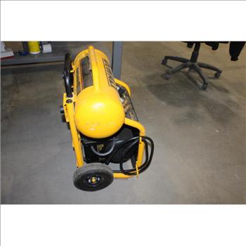 Dewalt 4.5G Air Compressor