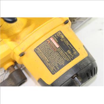 Dewalt 6-1/2 18v Cordless Circular Saw ,Model: Dc390