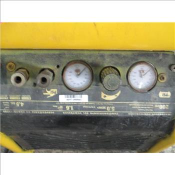 DeWalt Air Compressor