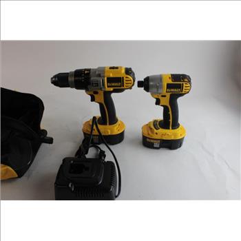 DeWalt Bag With Dewalt Tools, 3 Pieces