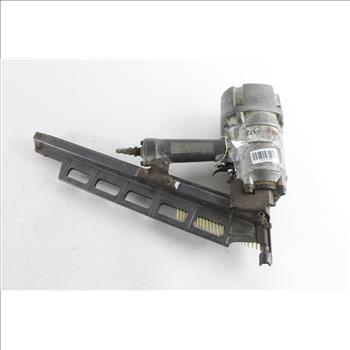 DeWalt Clipped Head Pneumatic Framing Nailer