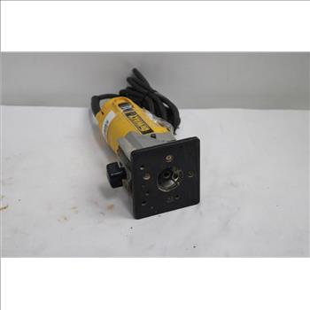 DeWalt Compact Router Base