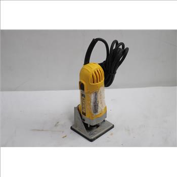 DeWalt Compact Router Base