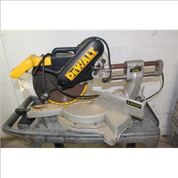DeWalt Compound Miter Saw