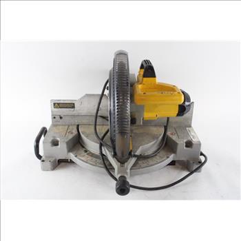 DeWalt Compound Miter Saw