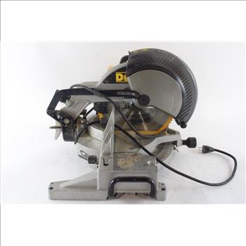 DeWalt Compound Miter Saw