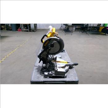 DeWalt Compound Miter Saw