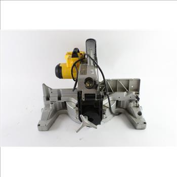 DeWalt Compound Miter Saw