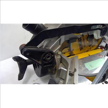 DeWalt Compound Miter Saw