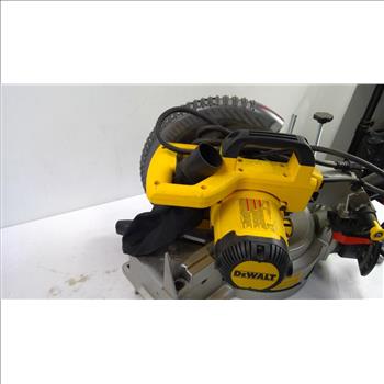 DeWalt Compound Miter Saw