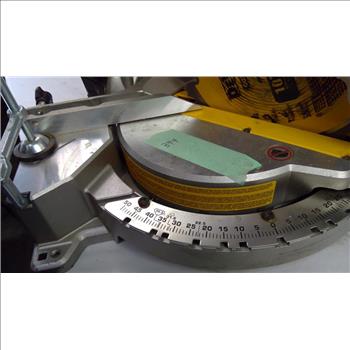 DeWalt Compound Miter Saw