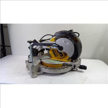 DeWalt Compound Miter Saw