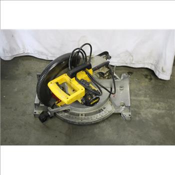 DeWalt Compound Miter Saw