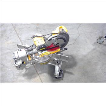 DeWalt Compound Sliding Miter Saw