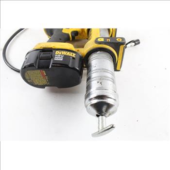 DeWalt Cordless Grease Gun