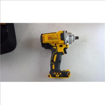 DeWalt Cordless Impact Wrench Kit