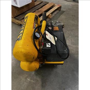 DeWalt D55153 Air Compressor
