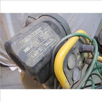 Dewalt D55168 Electric 15gal. Wheeled Portable Compressor