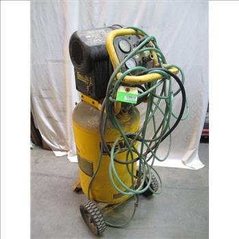 Dewalt D55168 Electric 15gal. Wheeled Portable Compressor