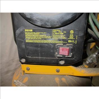 Dewalt D55168 Electric 15gal. Wheeled Portable Compressor