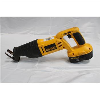 DeWalt DC385 Reciprocating Saw