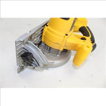 Dewalt Dc390 Circular Saw