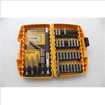 Dewalt Dc759 Cordless Drill/driver