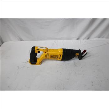 DeWalt DCS381 Reciprocating Saw