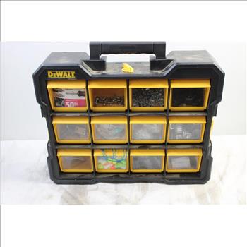 Dewalt Deep Pro Organizer Removable Bin With Accesories