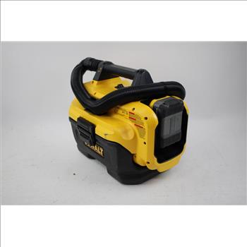 DeWalt Dry Vacuum