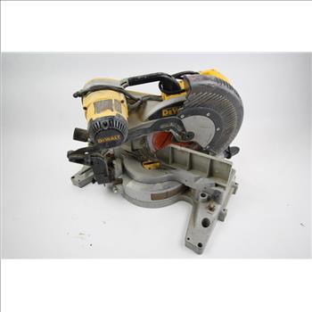 DeWalt DW716 Miter Saw