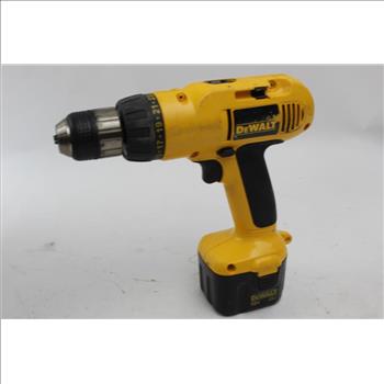 Dewalt Dw972 Cordless Clutch Drill Driver