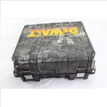 Dewalt Electric Cordless Brad Nailer With Case