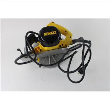 DeWalt Heavy Duty Circular Saw